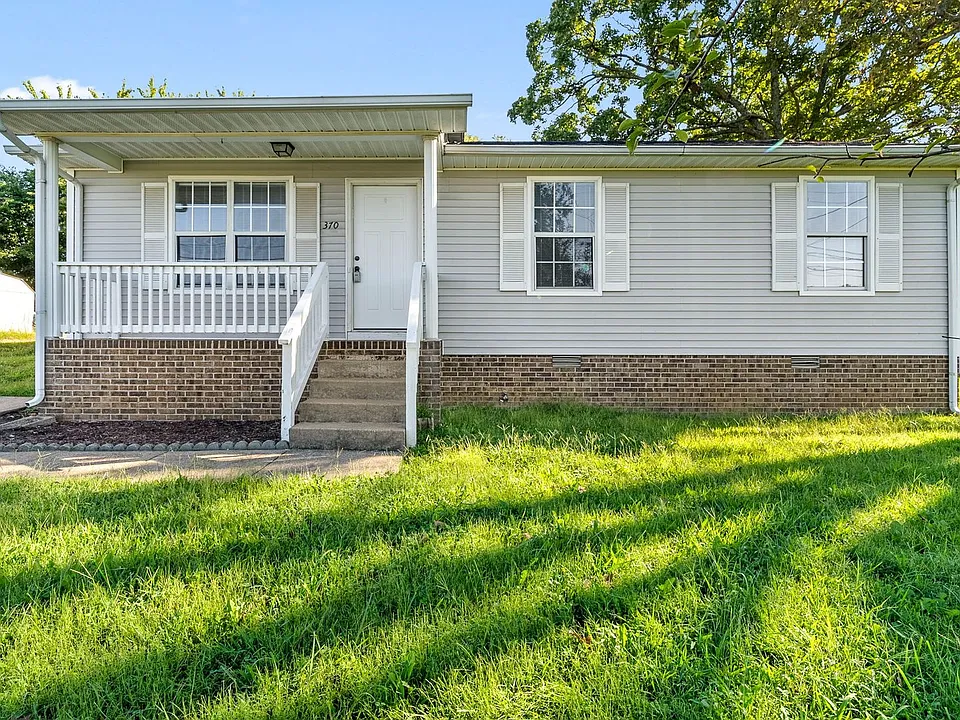 370 Hugh Hunter Rd