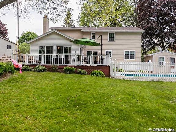 3rd image of 17 Francis Dr