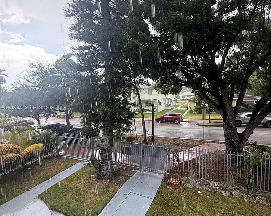 1730 Marseille Dr #4
