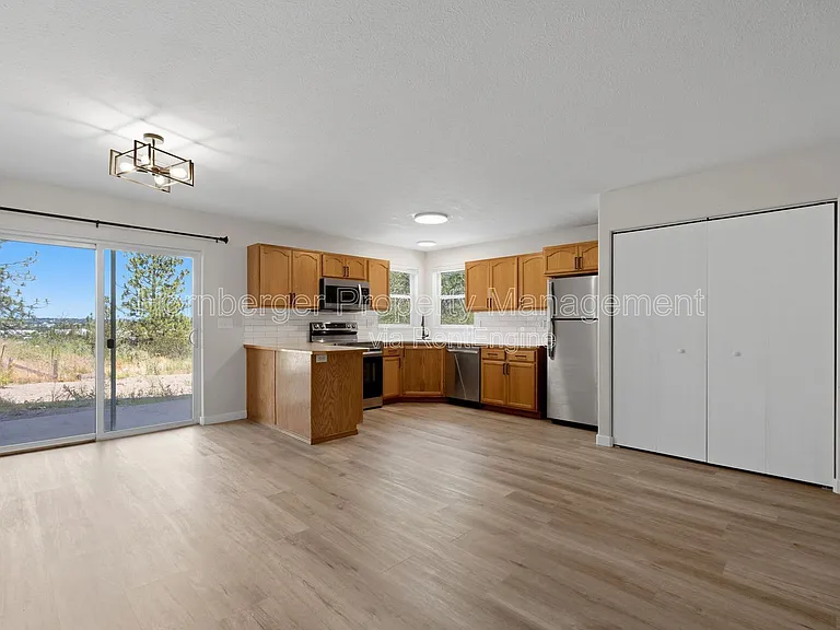 1605 E Hartson Ave #2 — Photo 9