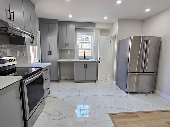 5th image of 140 Napier St
