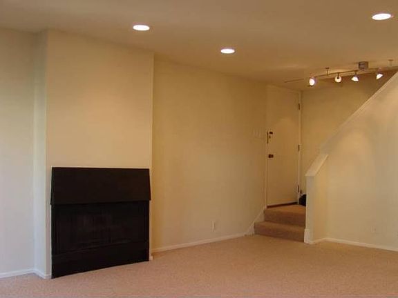 Living Room with Fireplac