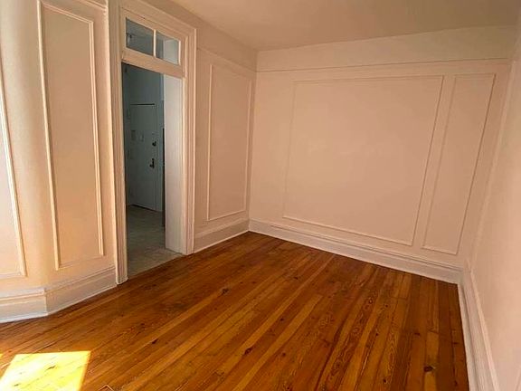 3rd image of 308 E 78th St #4F