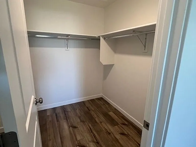 11282 Barn Ranch St — Photo 13