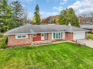 4222 Danbury Ln, Racine, WI 53403