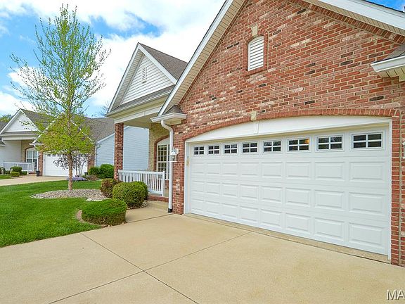 2nd image of 5004 Castlegate Ln