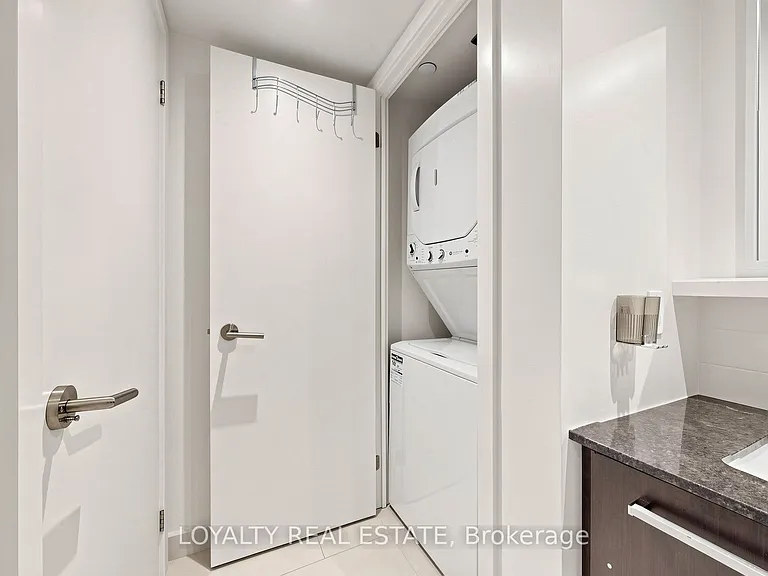 120 Varna Dr #1207 — Photo 28