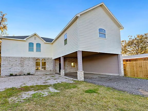 4th image of 5018 Cedar Hill Ln