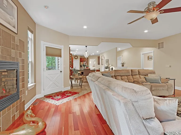 43 Deer Haven Dr — Photo 40