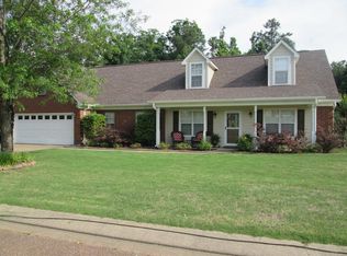 1333 Pendulum Dr, Hernando, MS 38632