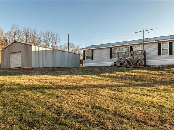 402 N Bluff St, Plattsburg, MO 64477
