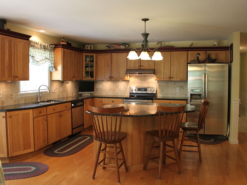 306 Burgoyne Rd, Saratoga Springs, NY 12866 Zillow