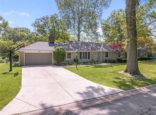 6409 Reeds Dr, Mission, KS 66202