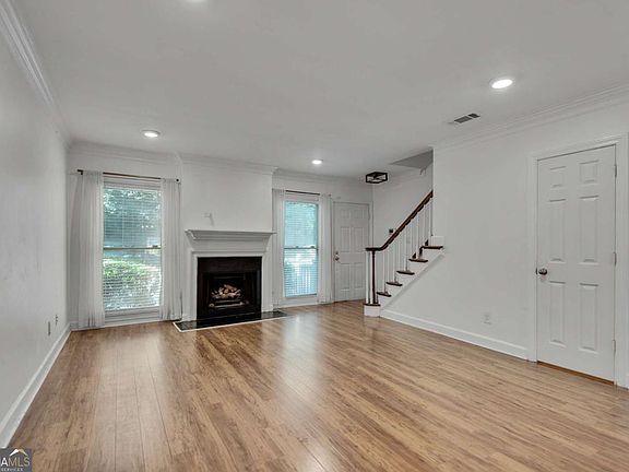 5th image of 7500 Roswell Rd Unit 59