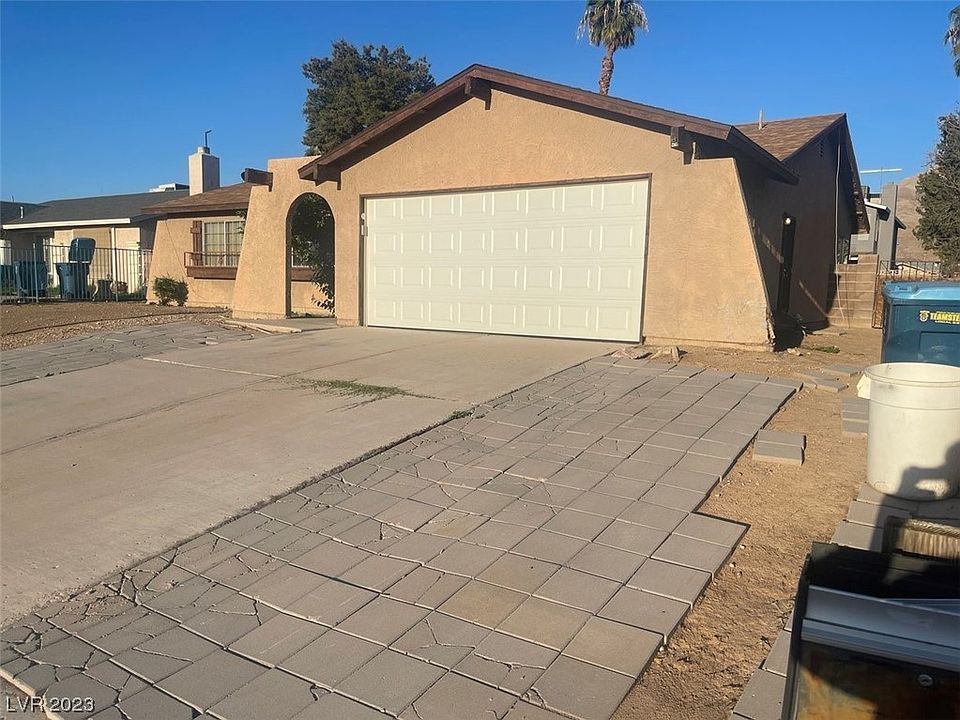 1st image of 1038 Singapore Ct