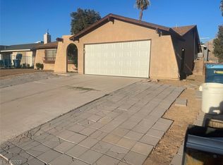 1038 Singapore Ct, Las Vegas, NV 89110