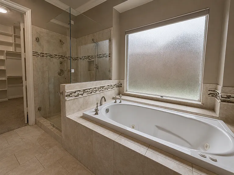 5001 Albany Dr — Photo 10