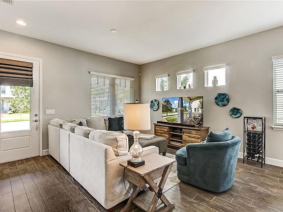 5th image of 13409 Granger Ave