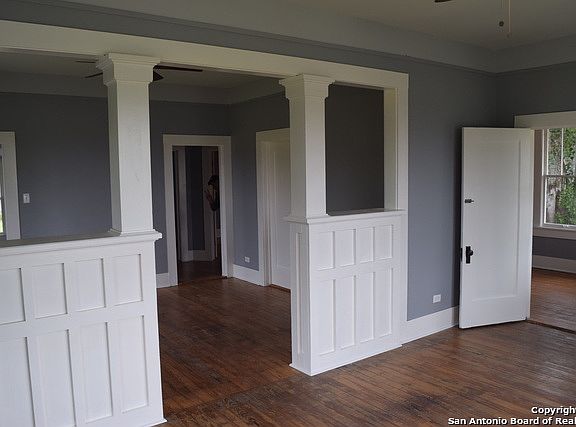 3rd image of 506 E Donegan St