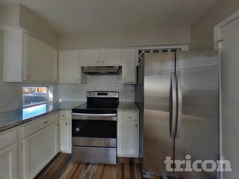 7114 River Garden Dr — Photo 8