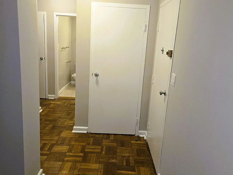 Connecticut Park Apartments — Photo 45