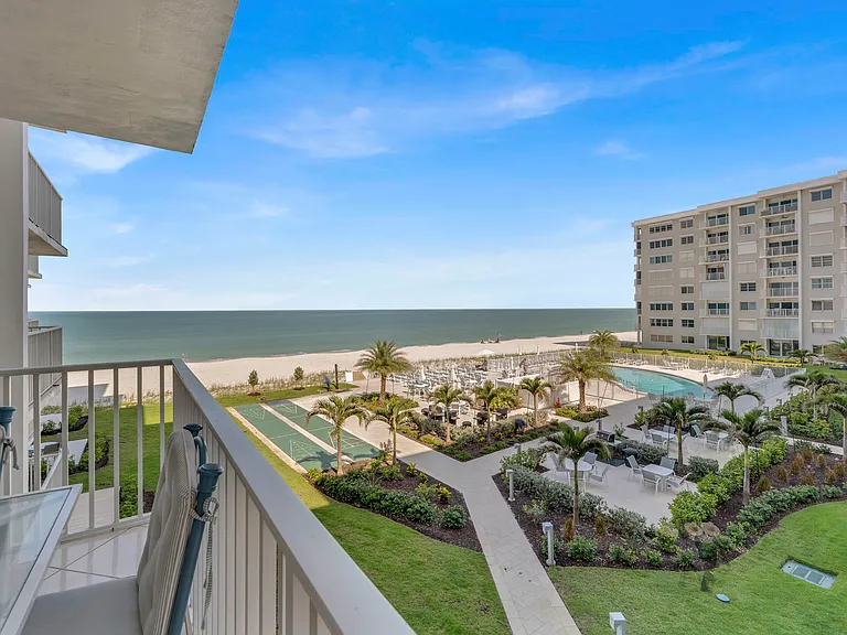 3443 Gulf Shore Blvd N #313 — Photo 3