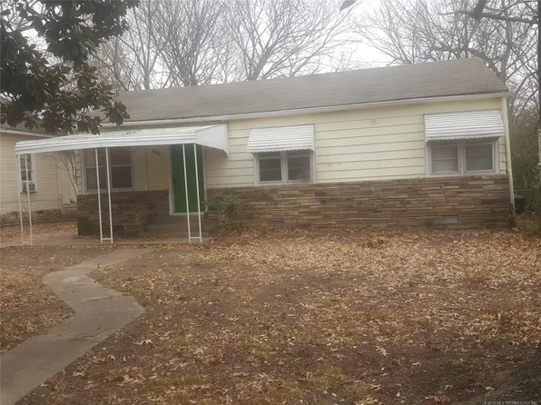 926 Creek St, Muskogee, OK 74403