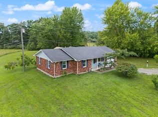 99 Maxey Flat Rd, Morehead, KY 40351
