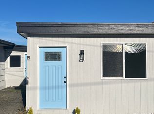 1416 Washington Ave S #B, Long Beach, WA 98631