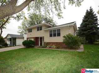 2509 Cornelia St, Bellevue, NE 68147