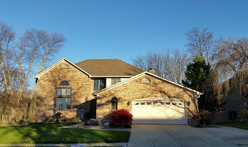 Beautiful elevation on this custom home.