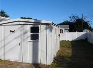 8416 76th Ave, Seminole, FL 33777