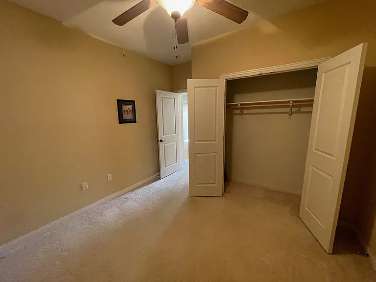 4100 W Worley St #301 — Photo 42