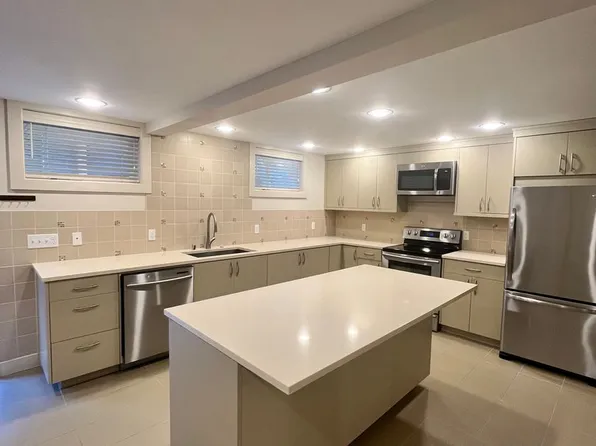 First Galer Residential LLC, 18 Galer St APT 102, Seattle, WA 98109