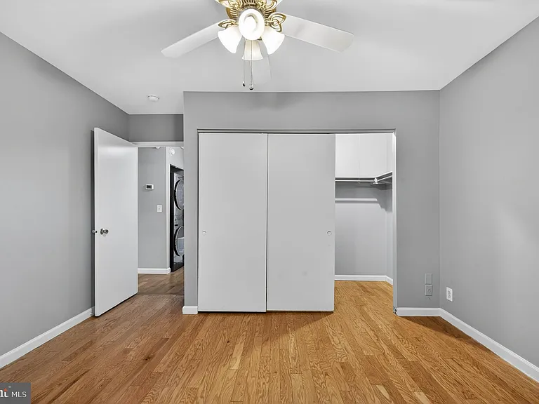 2812 S Wakefield St #D — Photo 14
