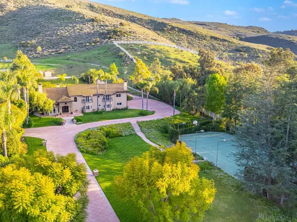 12432 San Sebastian Ct, Camarillo, CA 93012