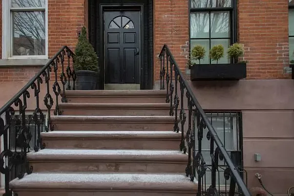 Rented by Brick&Mortar | media 51