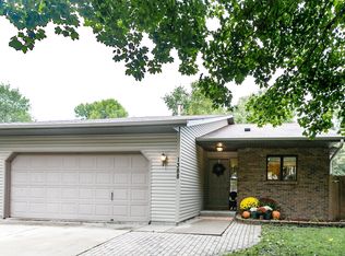 1388 81st St, Victoria, MN 55386