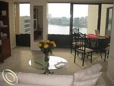 2nd image of 300 Riverfront Dr Ph 28C