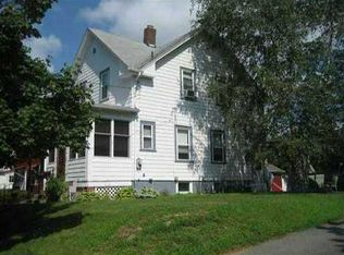 117 Oakland Ave, Cranston, RI 02910