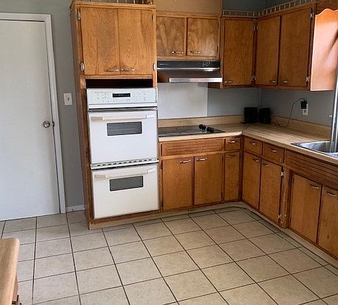 4th image of 5007 Ortega Cir NW