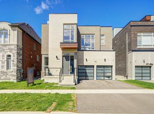 121 Milky Way Dr, Richmond Hill, ON L4C 4L9