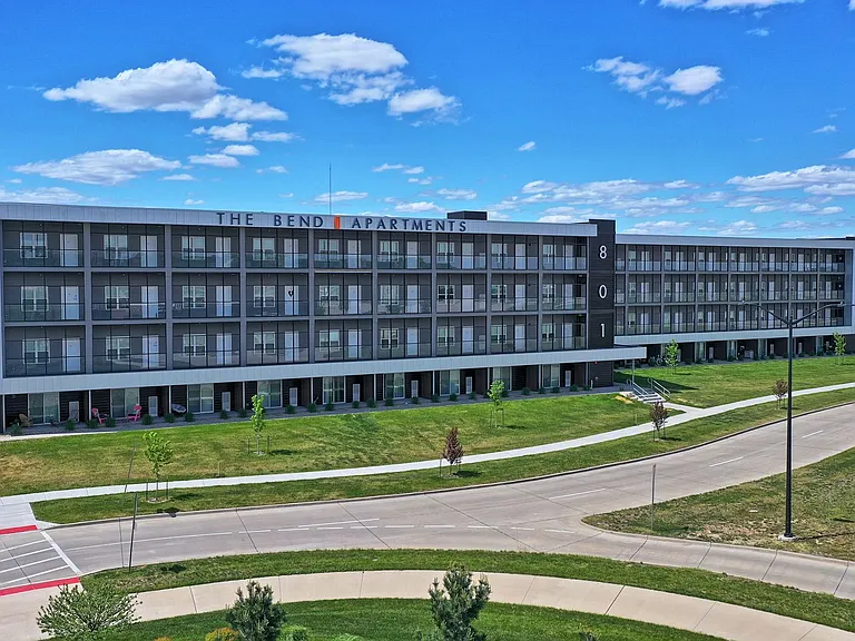 The Bend Apartments — Photo 45