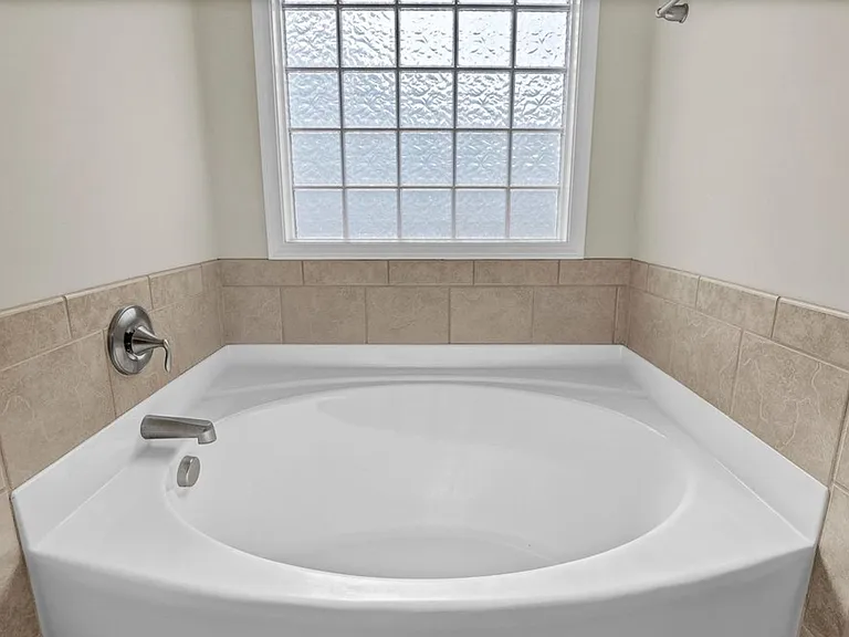 202 Marsh Haven Dr — Photo 16
