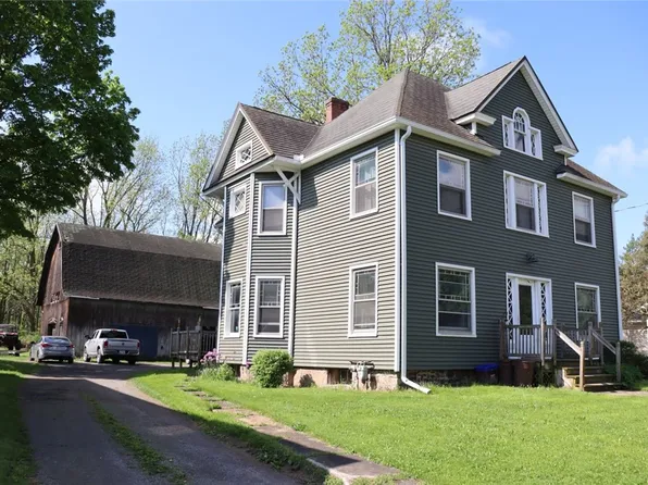23 Buffalo St, Bergen, NY 14416