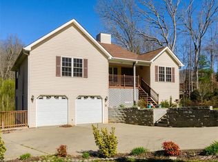 116 Spaulding Ct, Candler, NC 28715