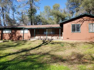 9098 Simmons Rd, Redding, CA 96001