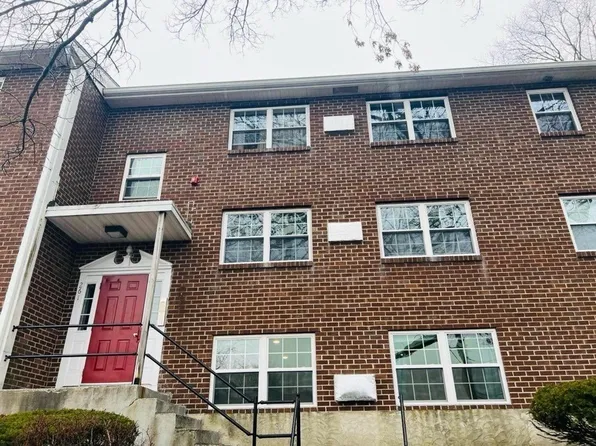 261 Boston Post Rd E APT 2, Marlborough, MA 01752