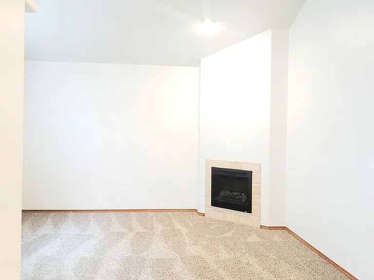 1414 McKittrick St — Photo 3