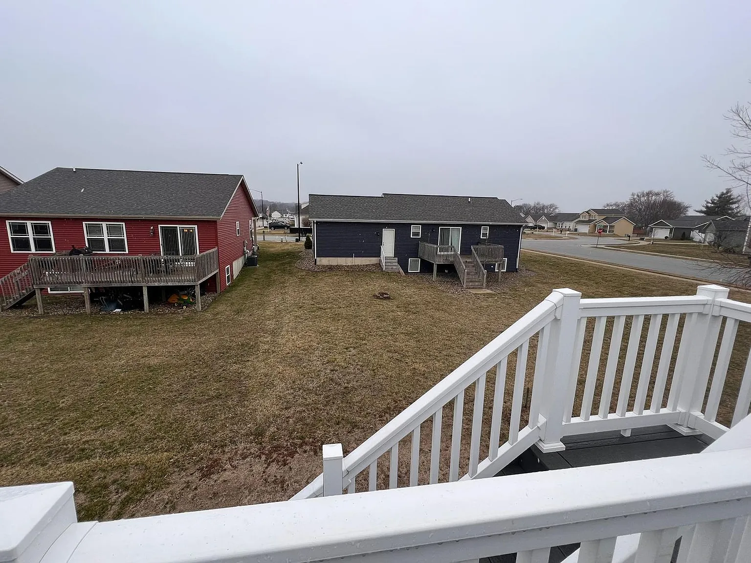 3 bed, 1844 sqft, $2,500 — Photo 3